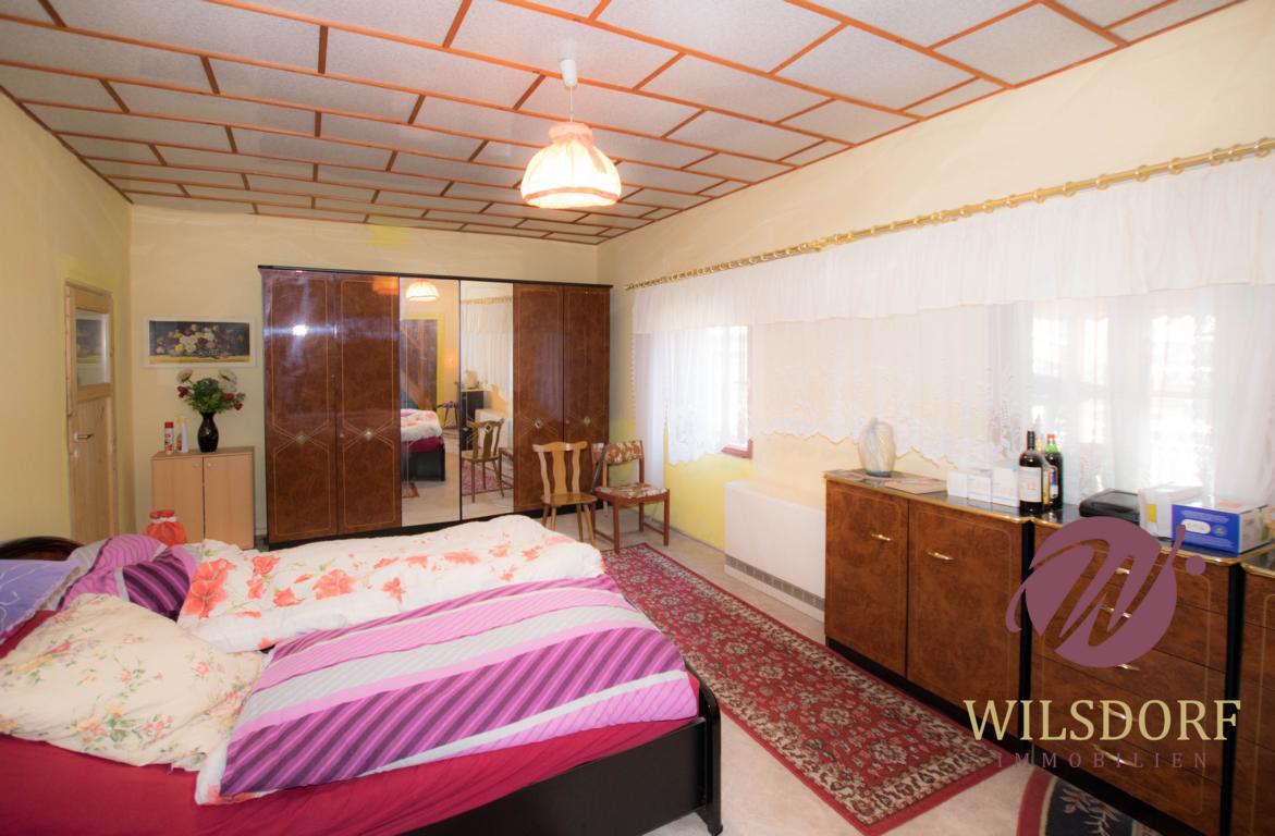 EG Schlafzimmer