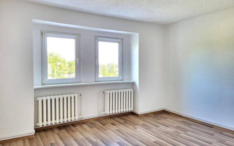 geräumiges Zimmer