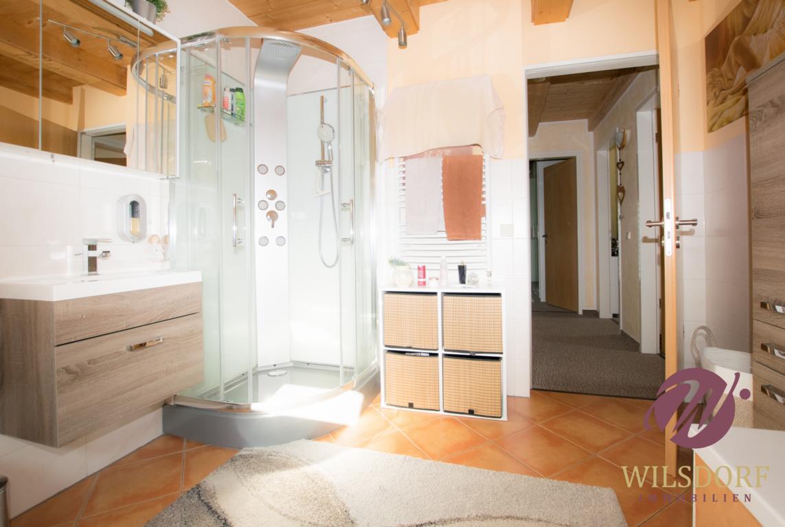 DG Bad Wanne Dusche a